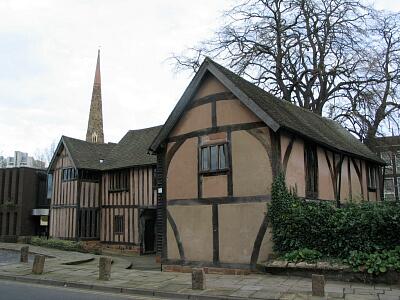 16th century Cheylesmore Manor Gatehouse, Manor House Drive  © Coventry City Council