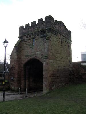 Medieval Cook Street Gate  © Coventry City Council